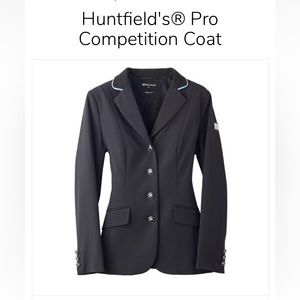SOLD ‼️ Huntfield’s Show Coat - Equestrian Jumpers Hunters